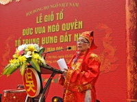 Cụ Ngô Vui - Chủ tịch Hội đồng Họ Ngô VN báo cáo tại Lễ giỗ đức Vương Ngô Quyền xuân Mậu Tuất 2018