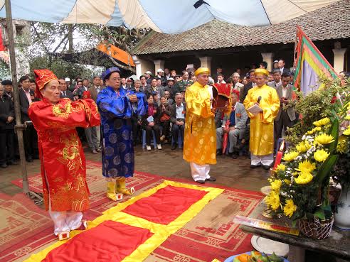 Chuyển chúc