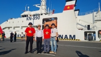 CLB Doanh nhân họ Ngô VN tri ân quân dân Trường Sa